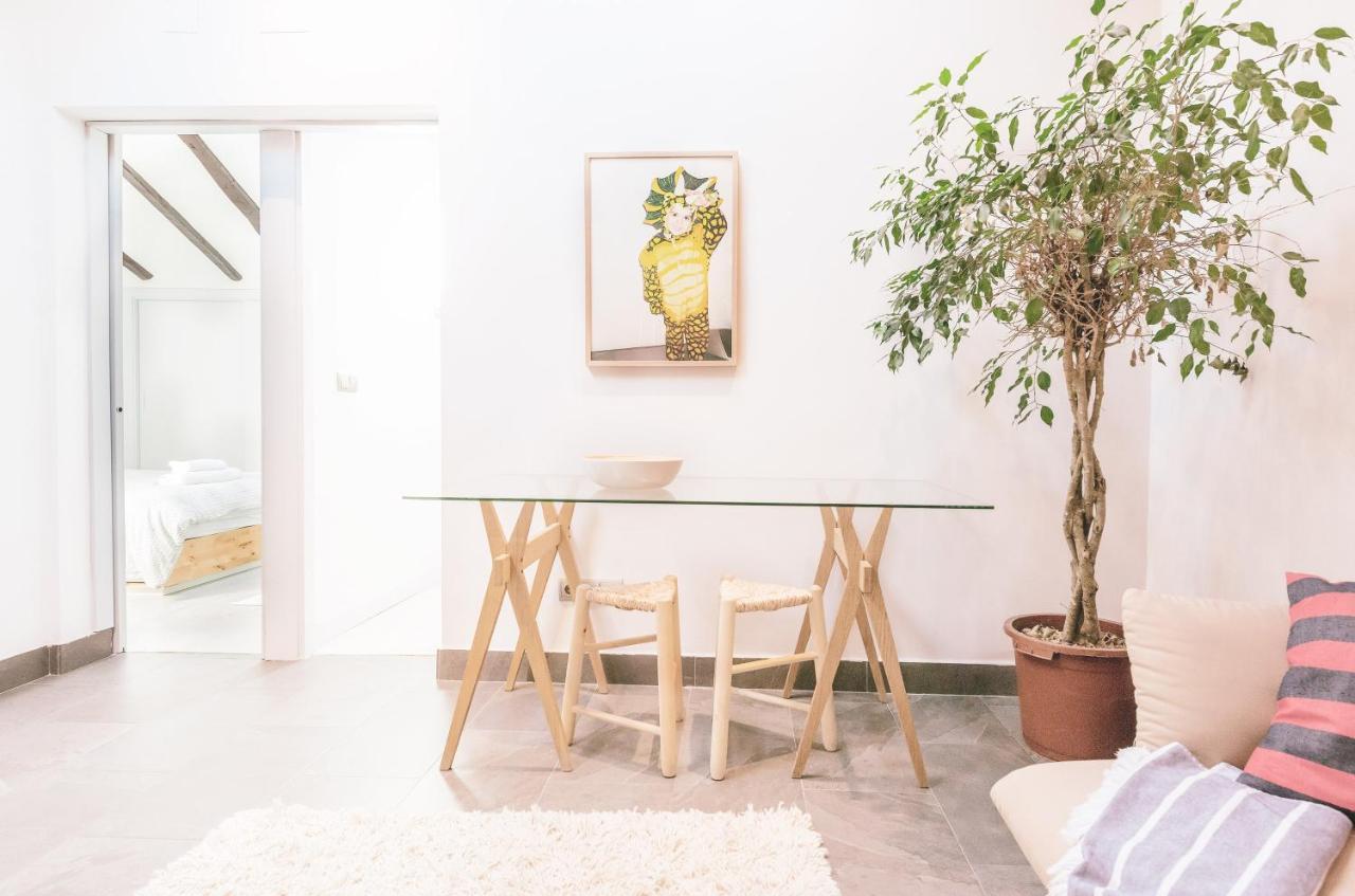 Bohemian 2Bedroom Attic In Lavapies Madri Exterior foto